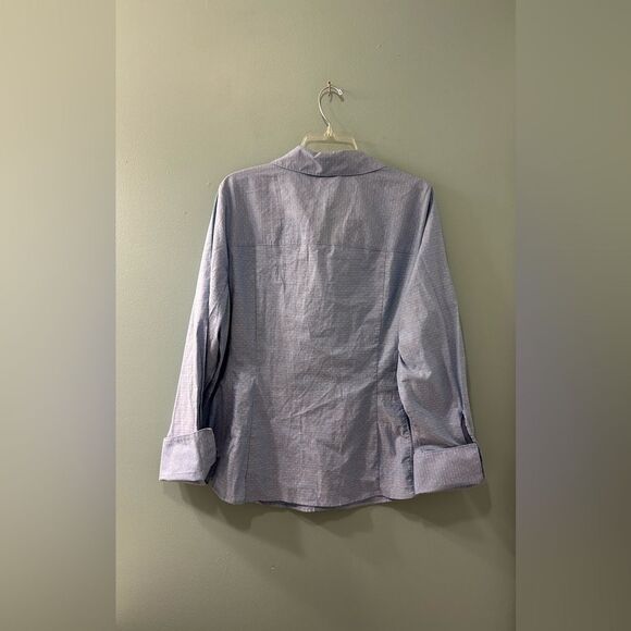 NWT … LANE BRYANT “Size: 22” Button Down Shirt - Picture 2 of 5